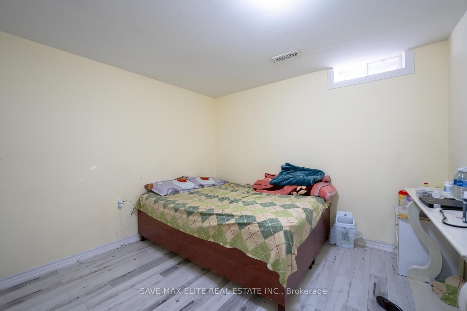 Listing Image 32