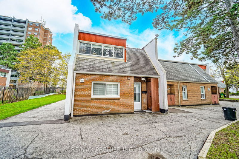 home for sale on 92-2901 Jane Street