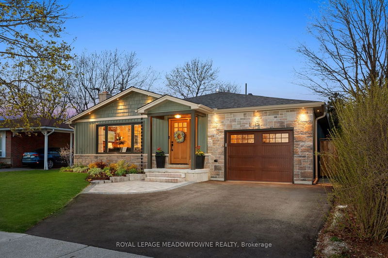 home for sale on 15 Irwin Crescent