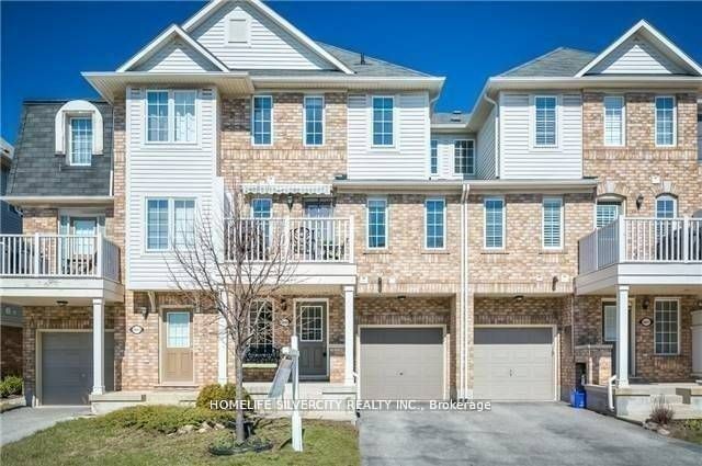 home for lease on 3049 Dewridge Avenue