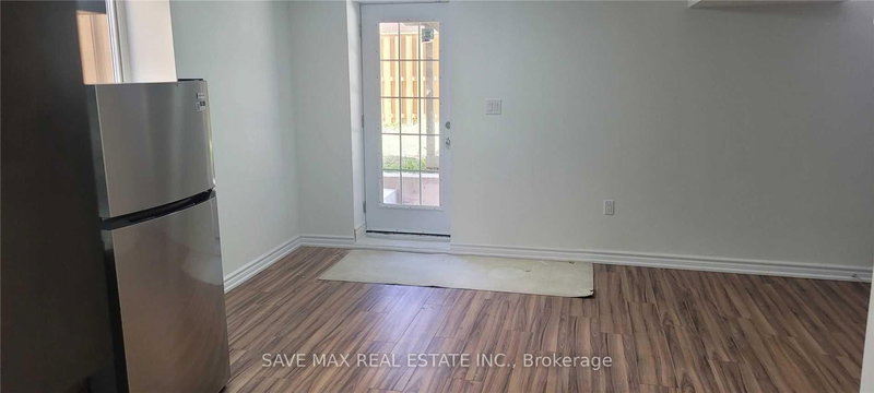 Bsmnt/2 - 3080 Olympus Mews, Mississauga, L5N 4V7 | Image 3
