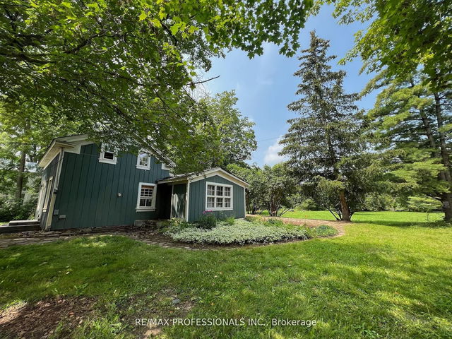 1133 Willow Lane