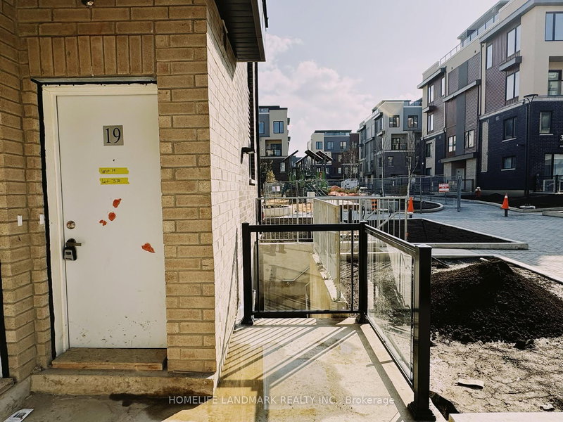 19 - 3550 Colonial Dr, Mississauga, L5L 0C1 | Image 3