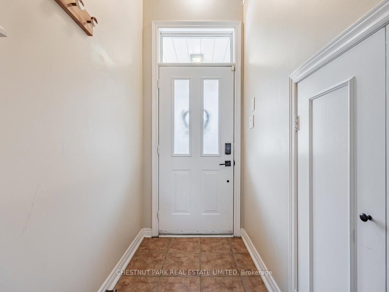 19 James Stock Path, Toronto, M8Z 6C6 | Image 3