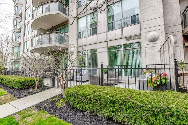 home for sale on 102-80 Palace Pier Court