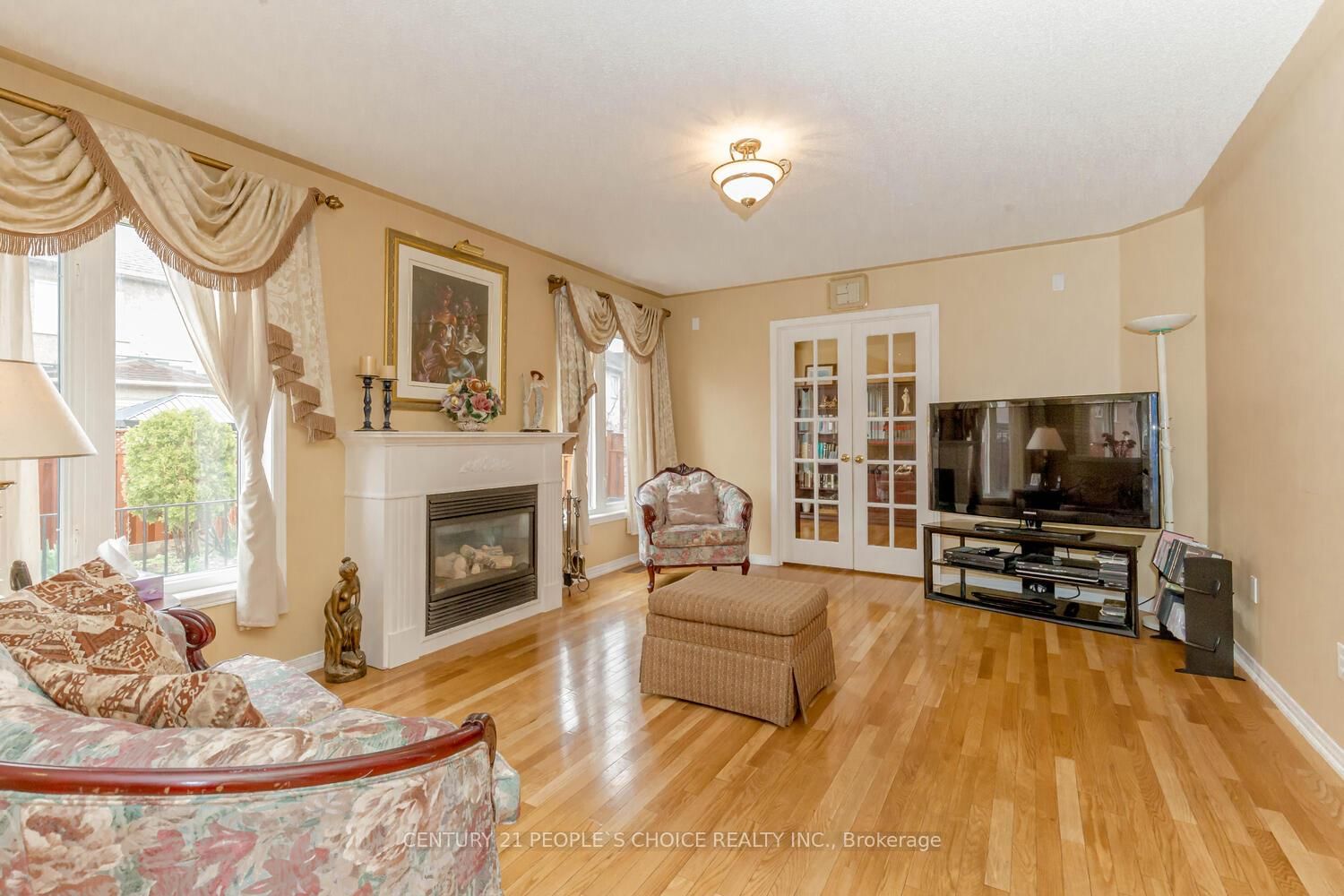 Listing Image 7
