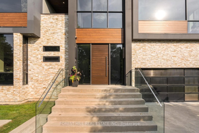 7 Ashley Park Rd, Toronto, M9A 4C9 | Image 3