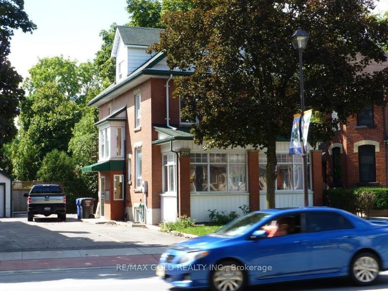 239 Main St N Brampton, L6X 1N3 | Image 2