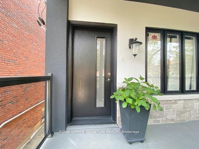 2nd - 1500 Dufferin Street