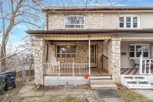11 Humber Hill Avenue