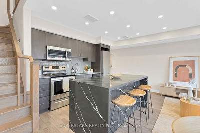 Unit 8 — 142 William Duncan Rd, Toronto - Downsview-Roding-CFB image-0-3