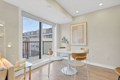 Unit 8 — 142 William Duncan Rd, Toronto - Downsview-Roding-CFB image-0-4