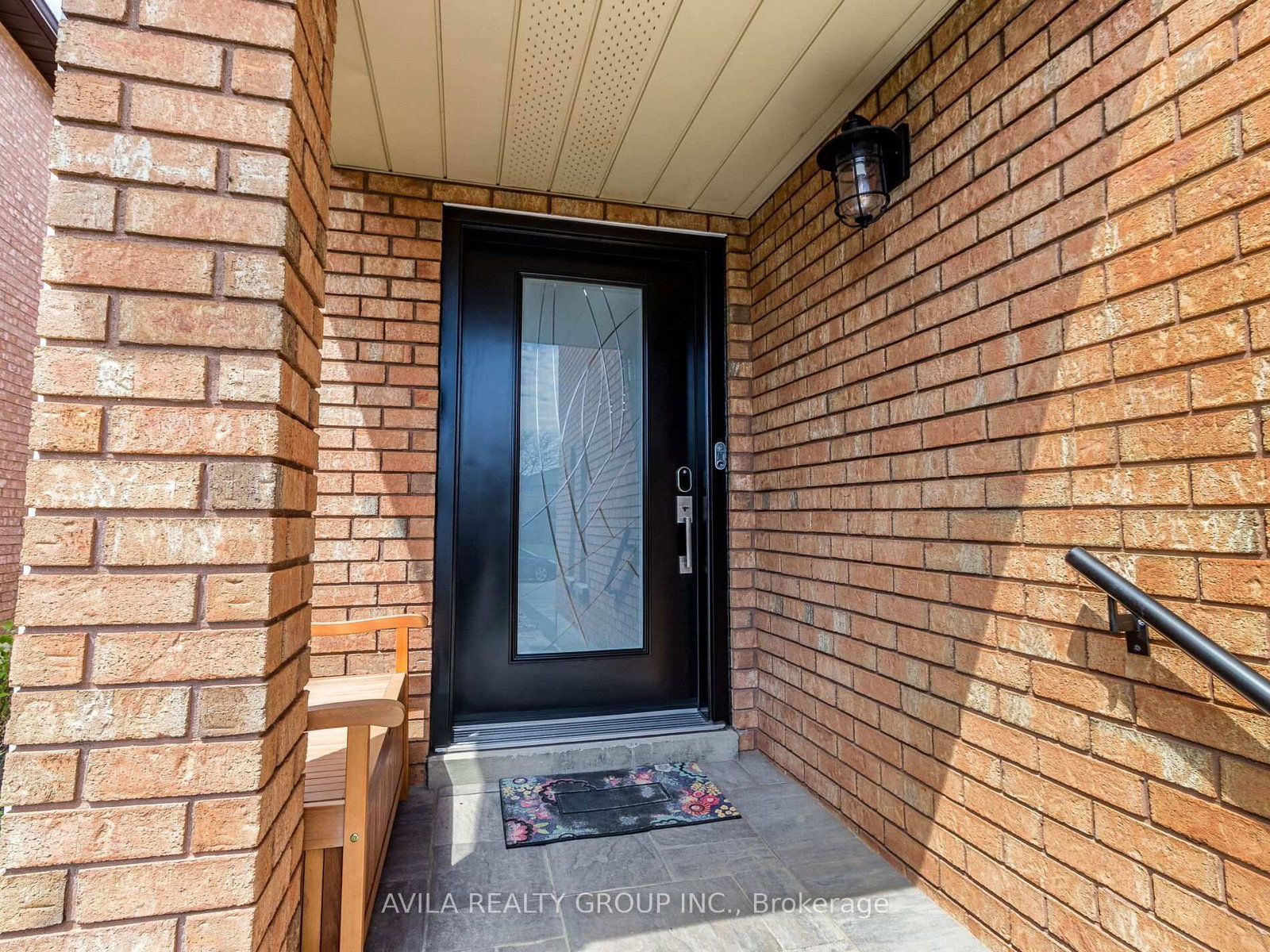 Listing Image 6