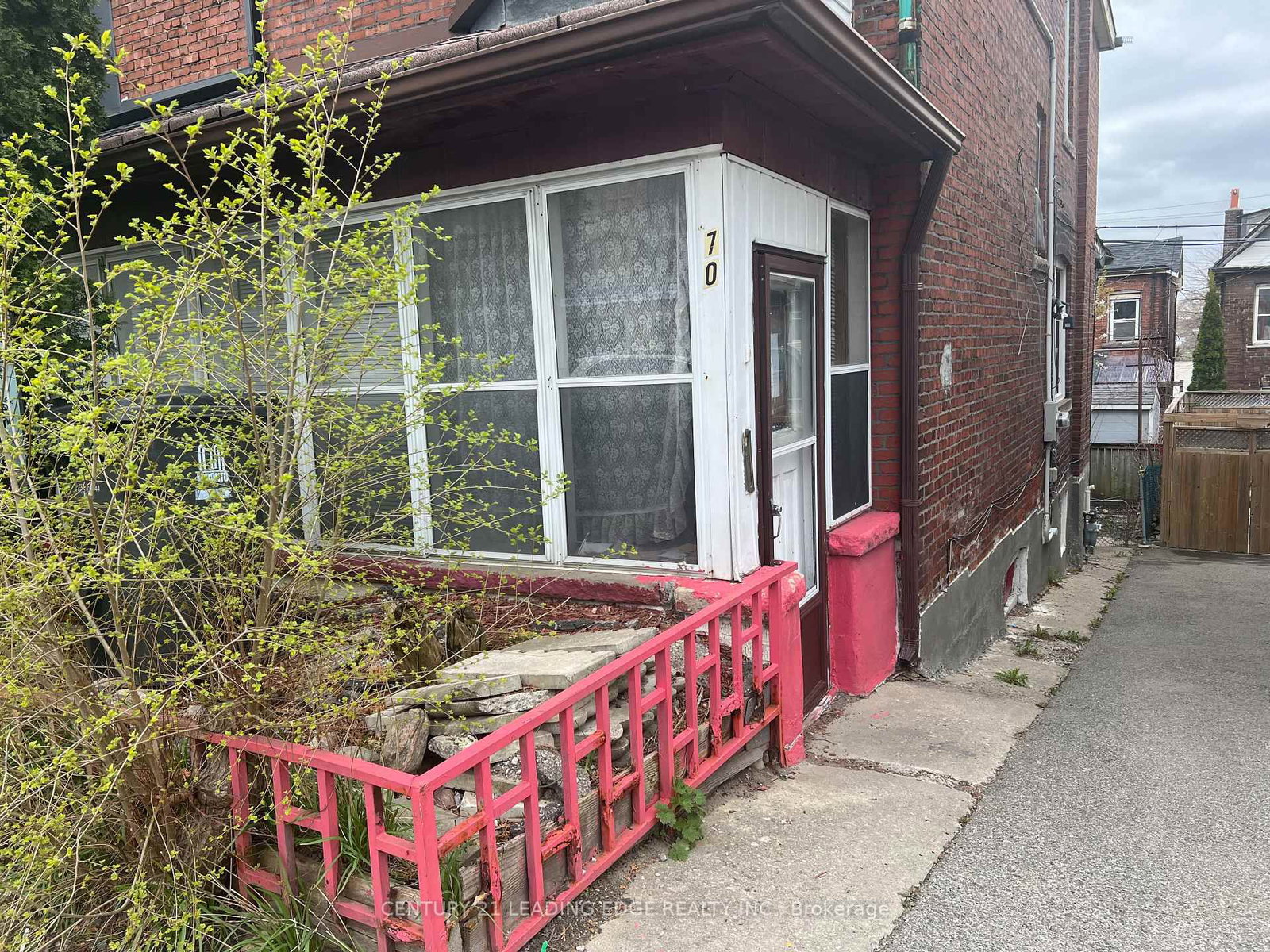 Listing Image 2