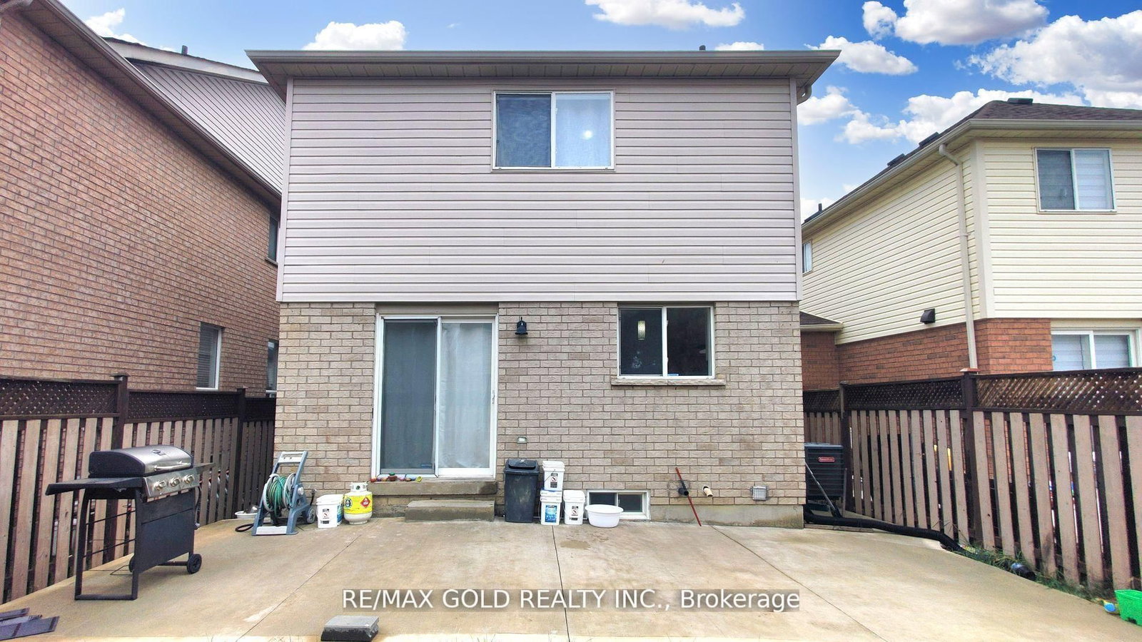 Listing Image 32