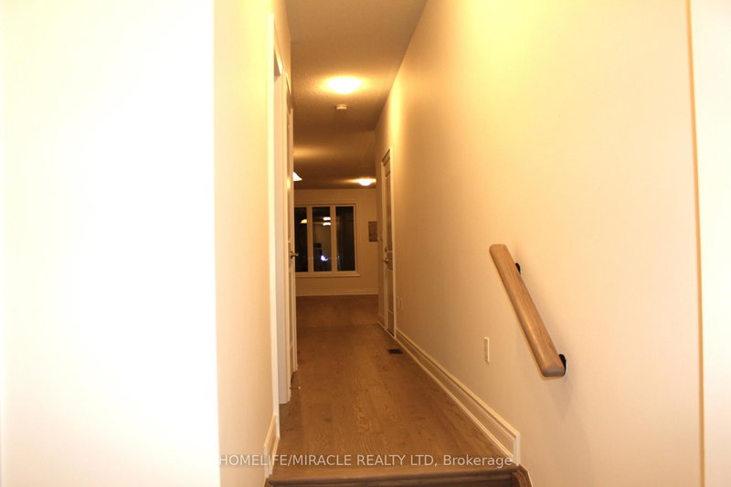 94 BERMONDSEY Way, Brampton, L6Y 6K9 | Image 3