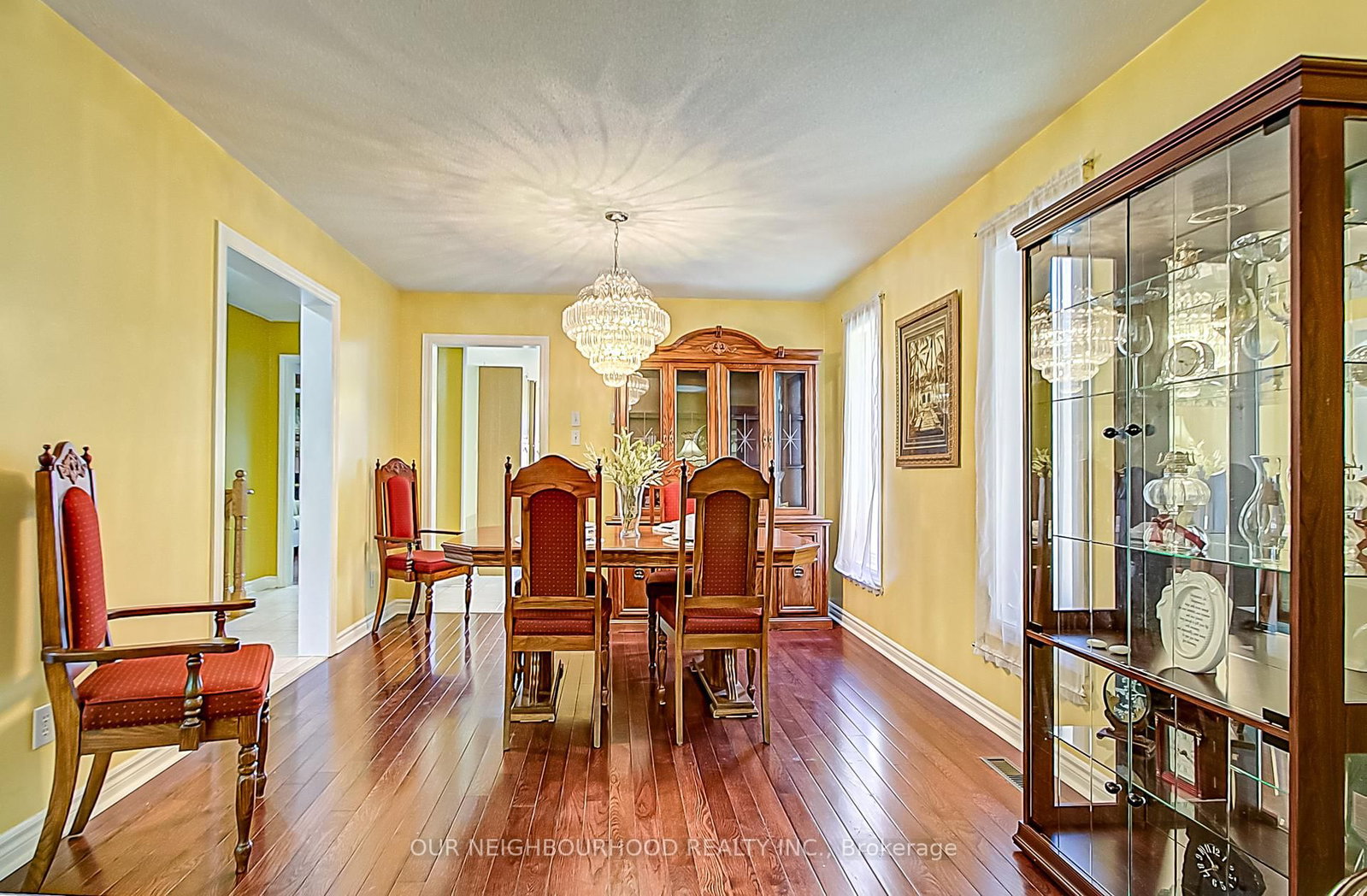 Listing Image 7