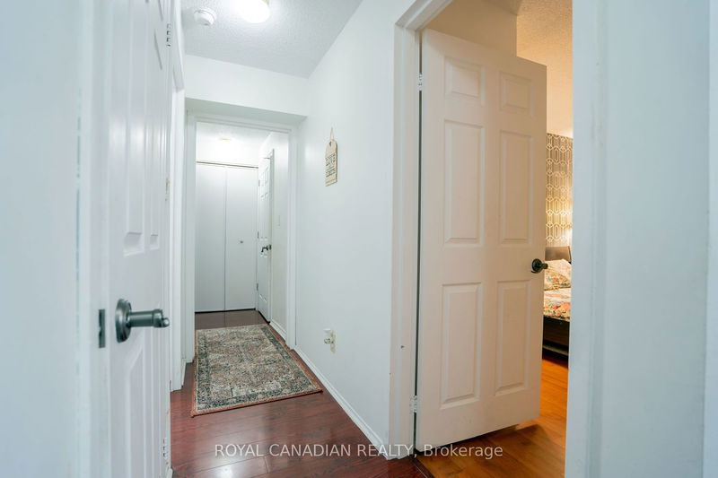  #1102 - 25 Agnes St  Mississauga, L5B 3X7 | Image 7