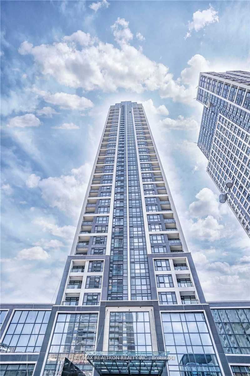 home for lease on 1110-7 Mabelle Avenue