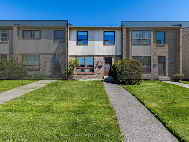 7 - 7 Guildford Crescent