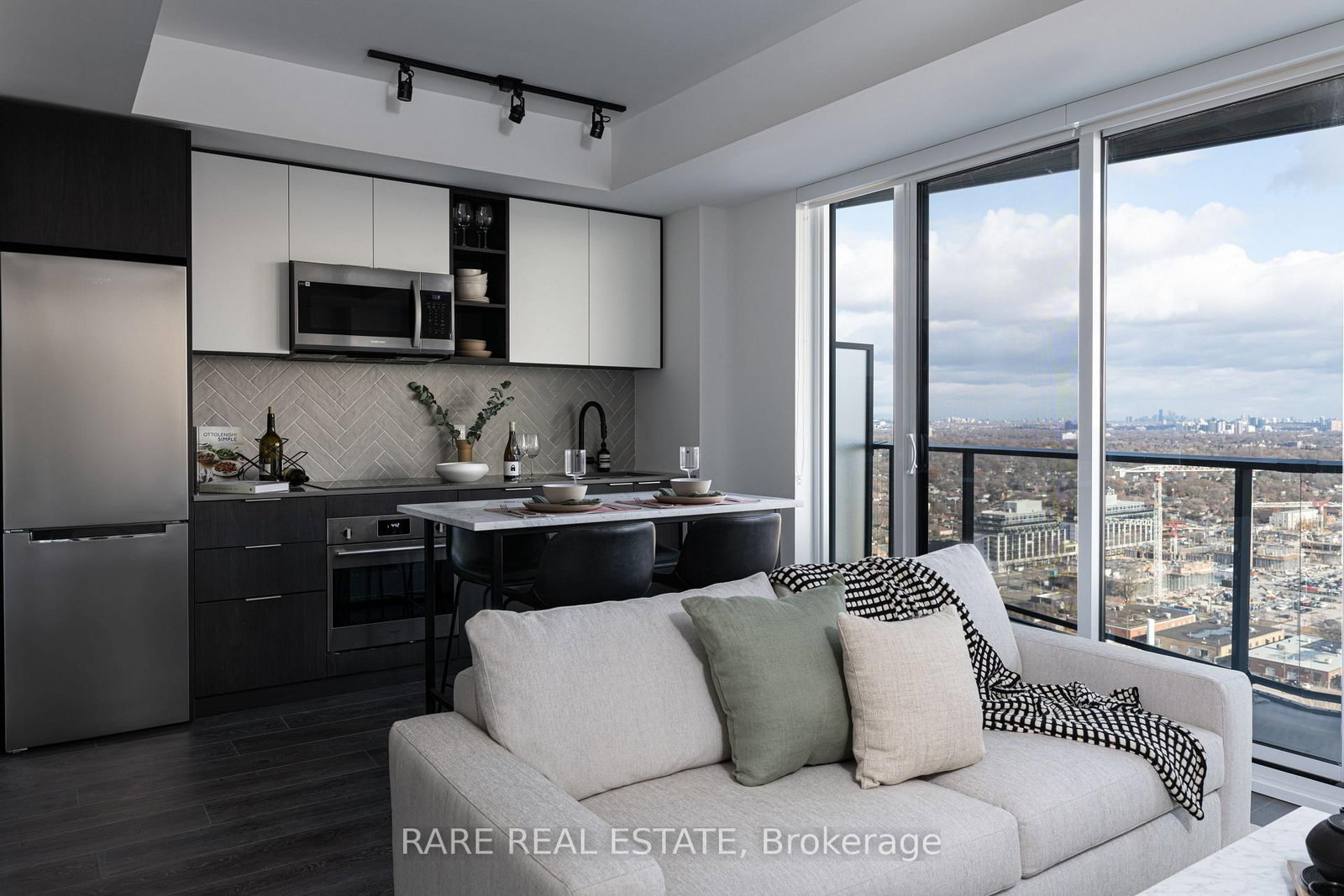 36 Zorra Street, Unit 607 - Photo 5