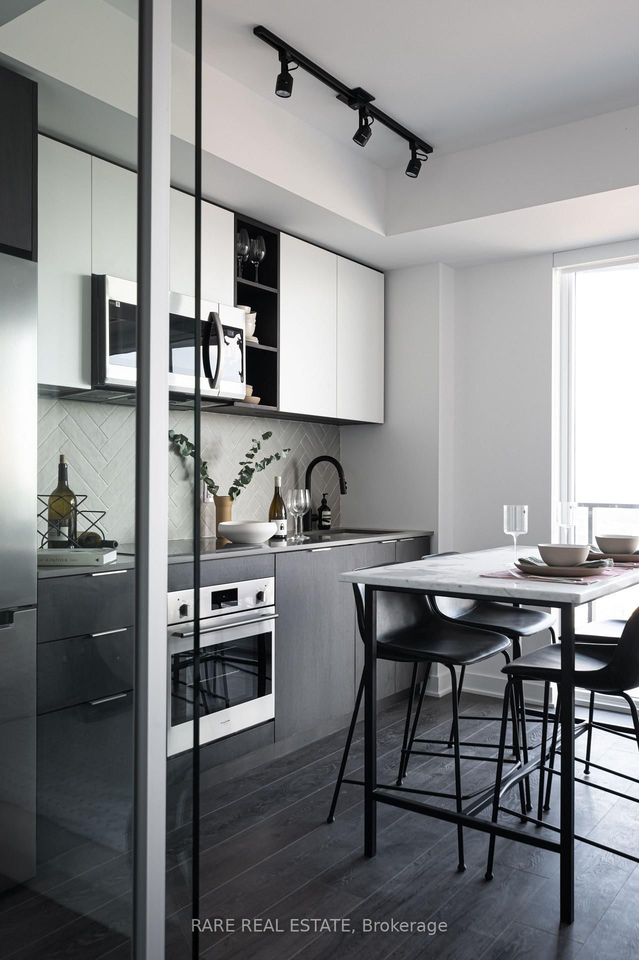 36 Zorra Street, Unit 607 - Photo 7