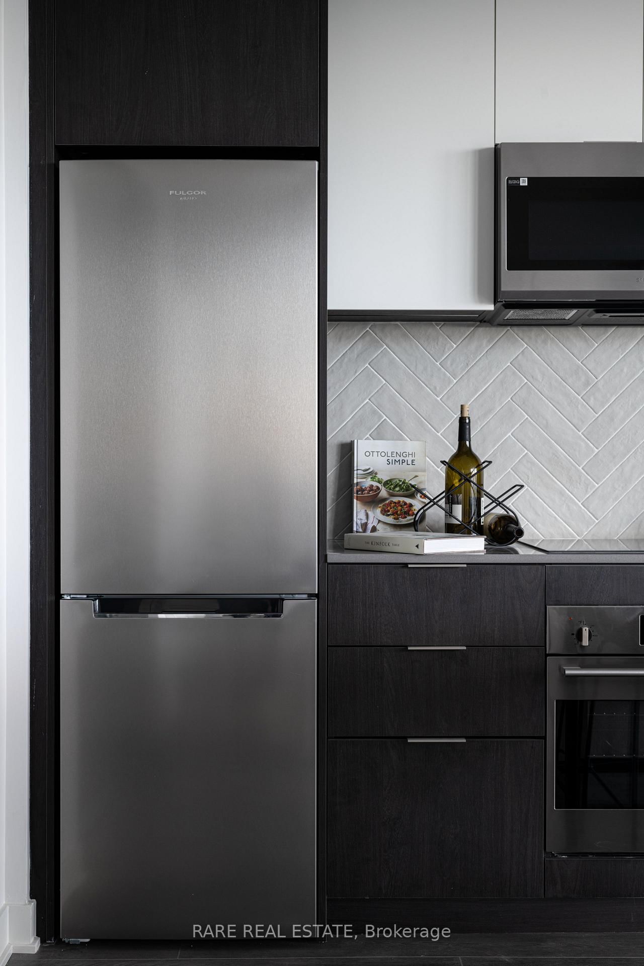 36 Zorra Street, Unit 607 - Photo 8