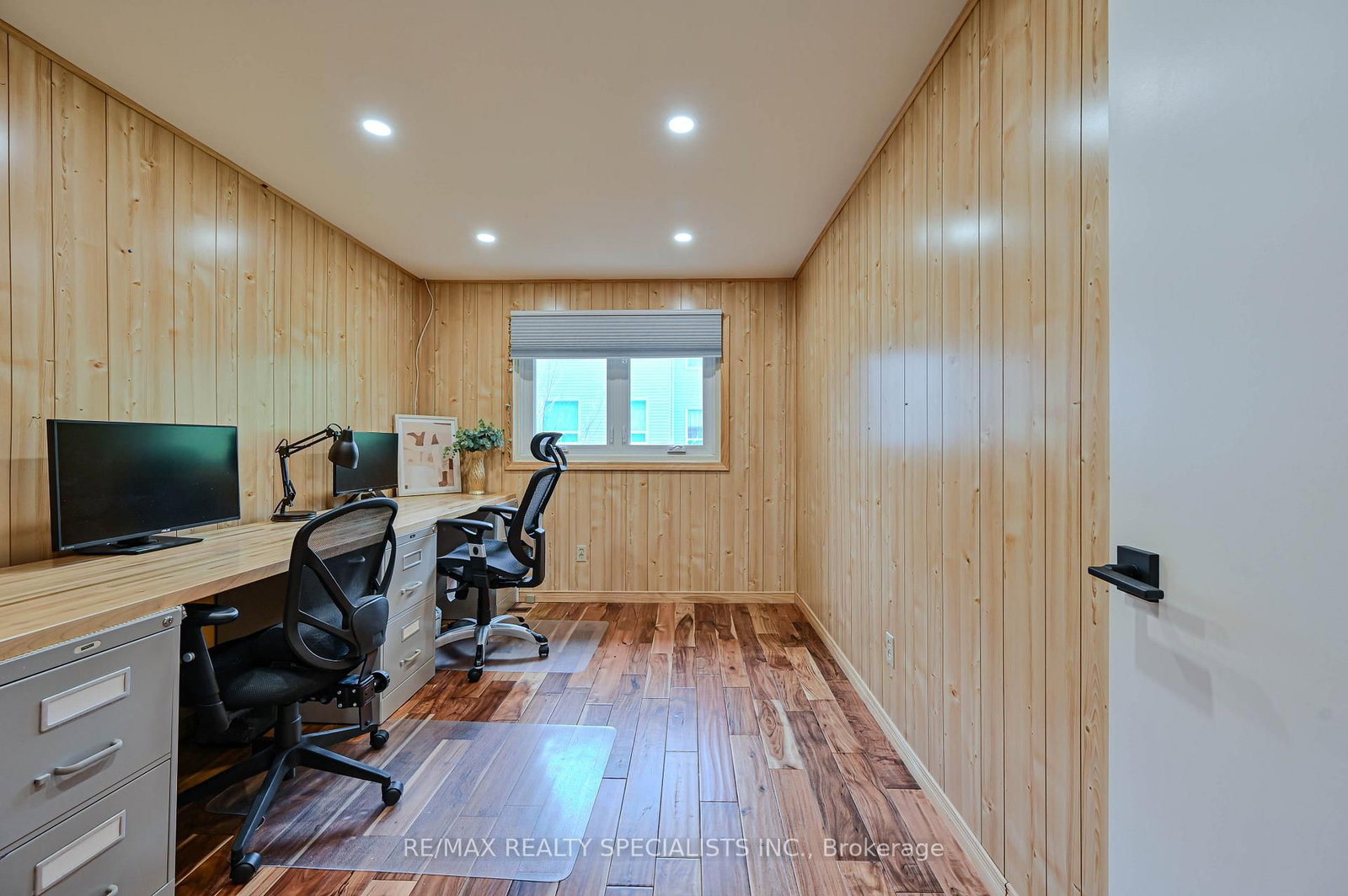Listing Image 28