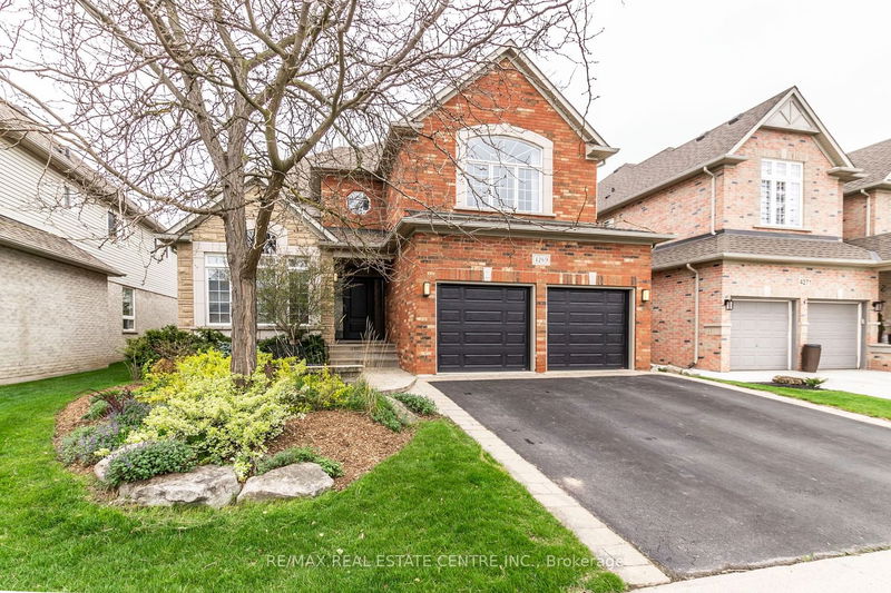 home for sale on 4269 Sarazen Drive