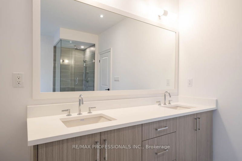  171 - 56 Lunar Cres  Mississauga, L5M 2R5 | Image 13