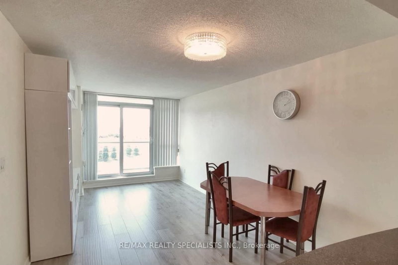 810 - 4879 Kimbermount Ave, Mississauga, L5M 7R8 | Image 3