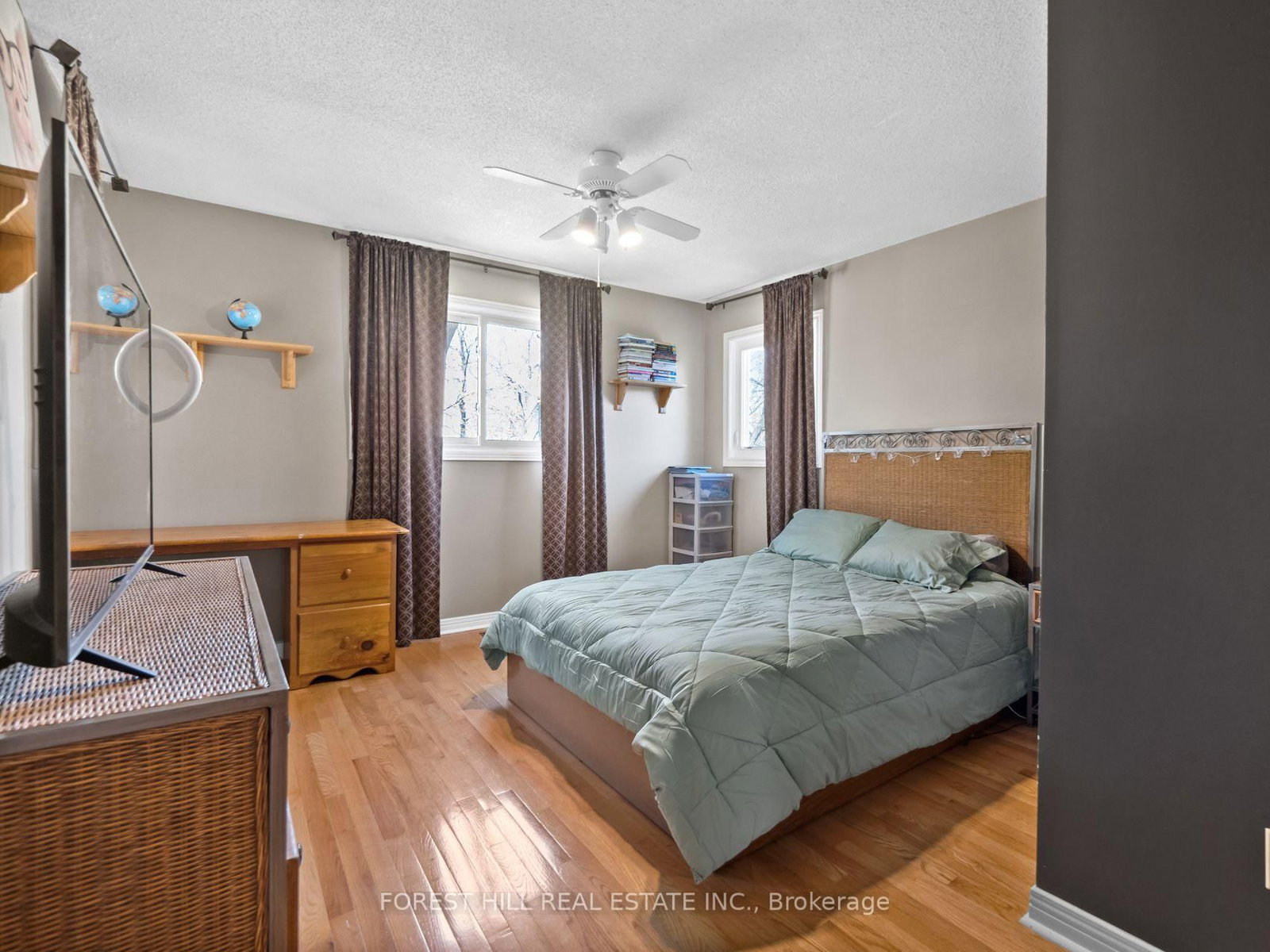 Listing Image 20