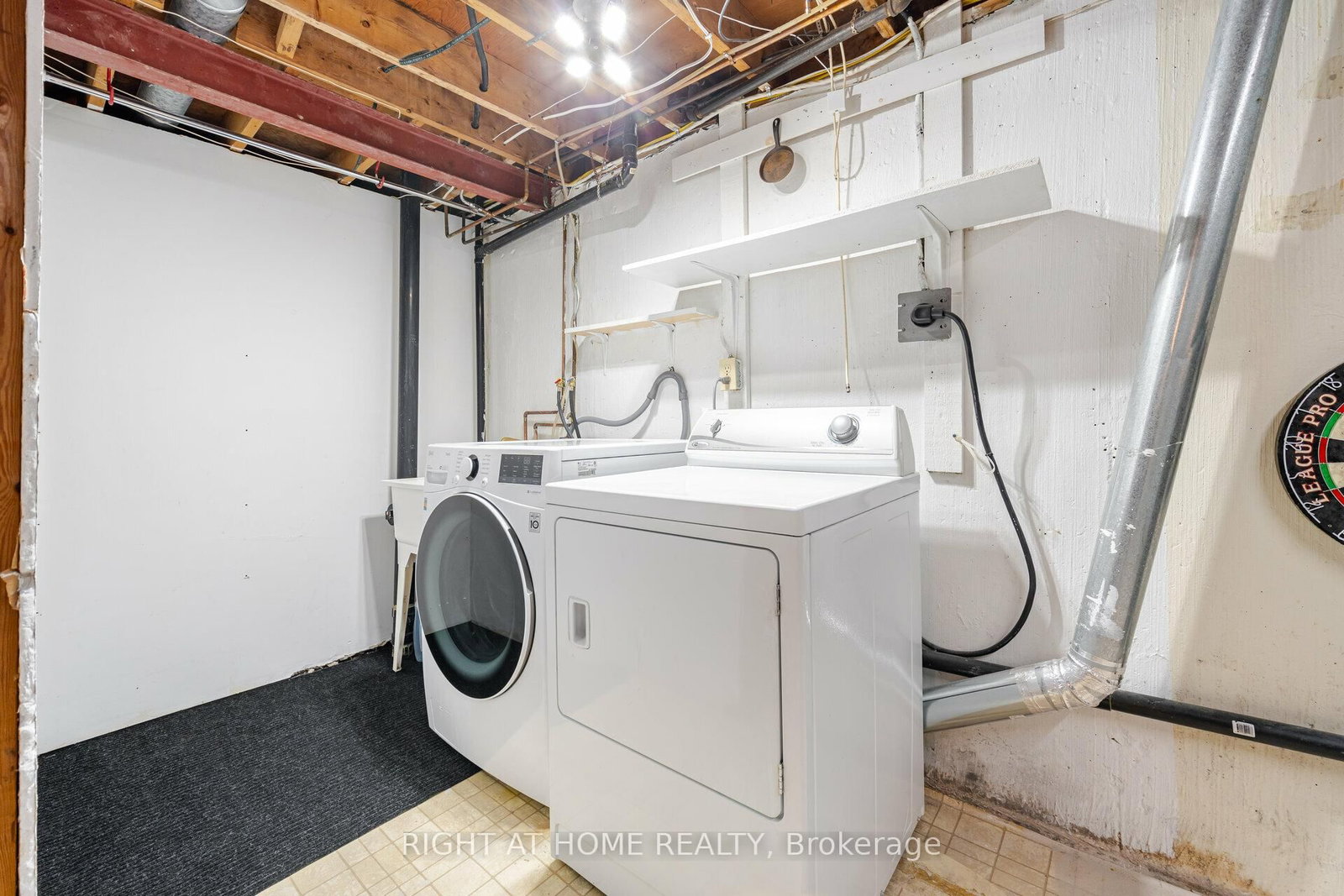 Listing Image 33