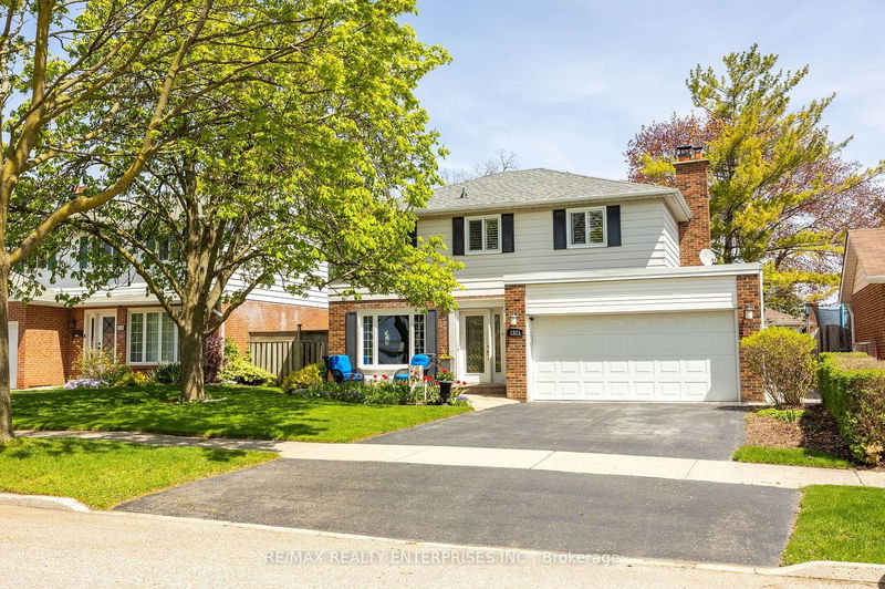 home for sale on 2321 Woking Crescent