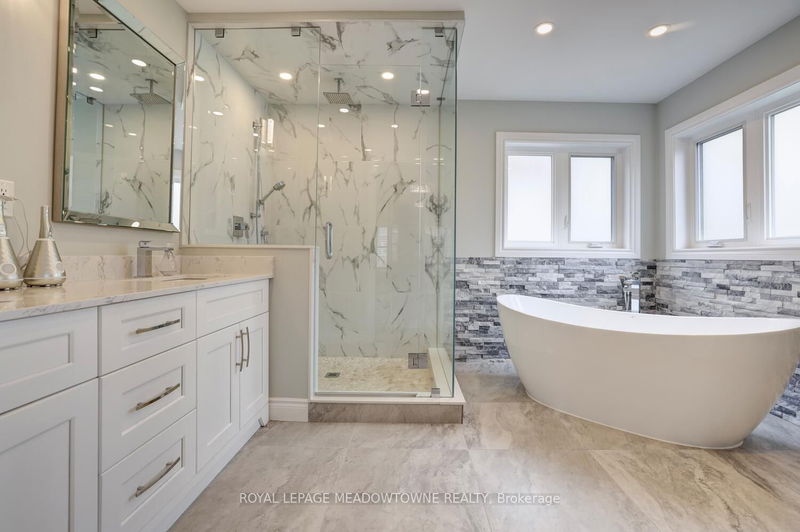 home for sale on 3509 Stonecutter Crescent N