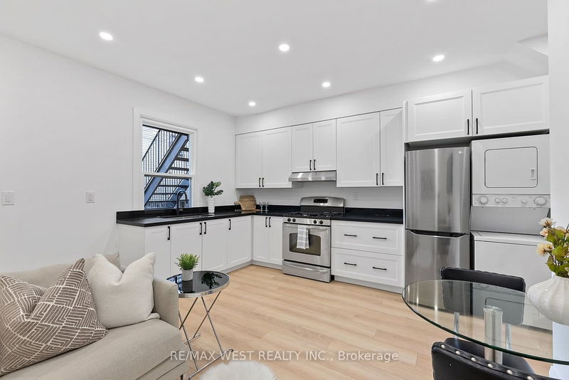 home for lease on Main-652 Saint Clarens Avenue