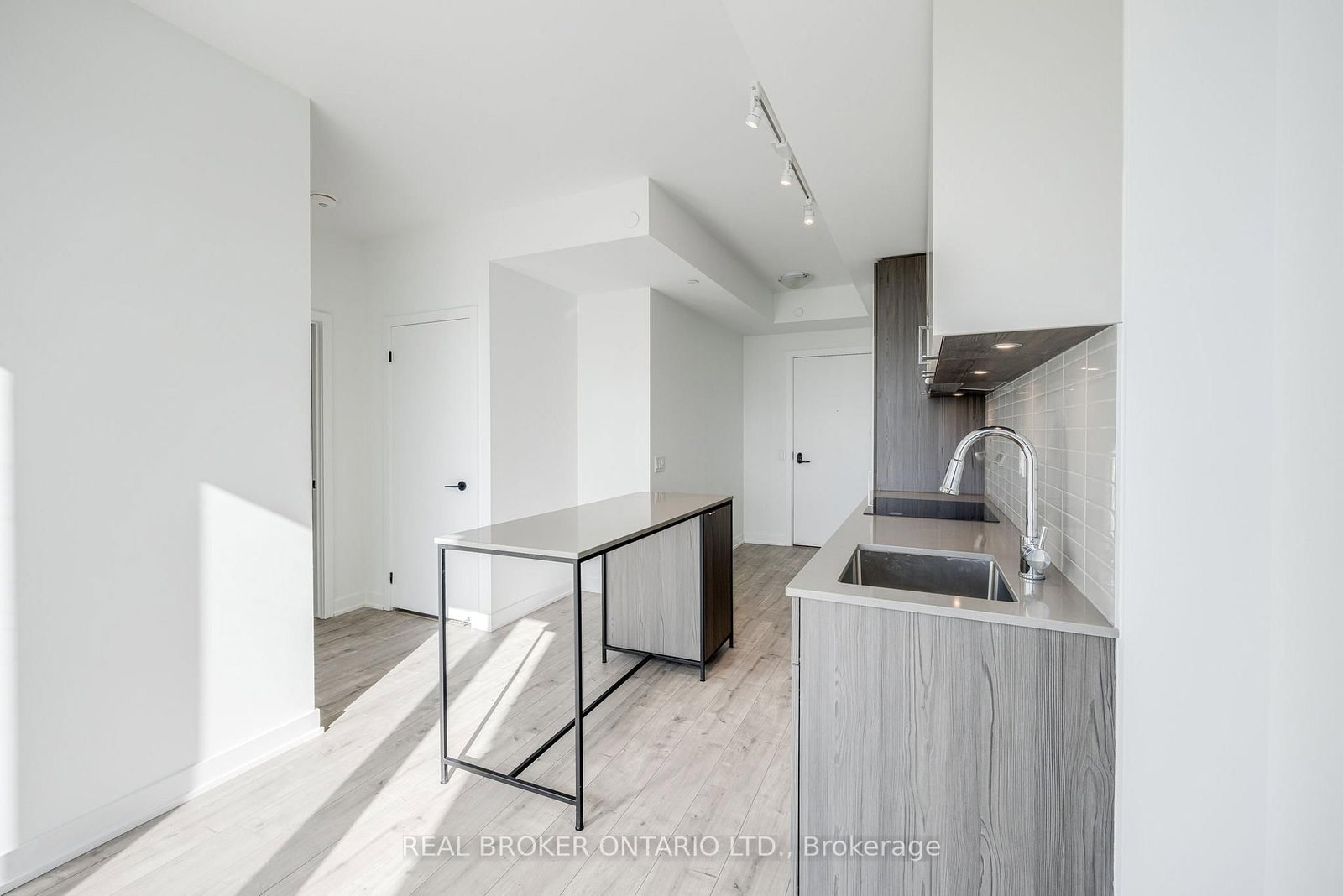 220 Missinihe Way, Unit 1117 - Photo 8