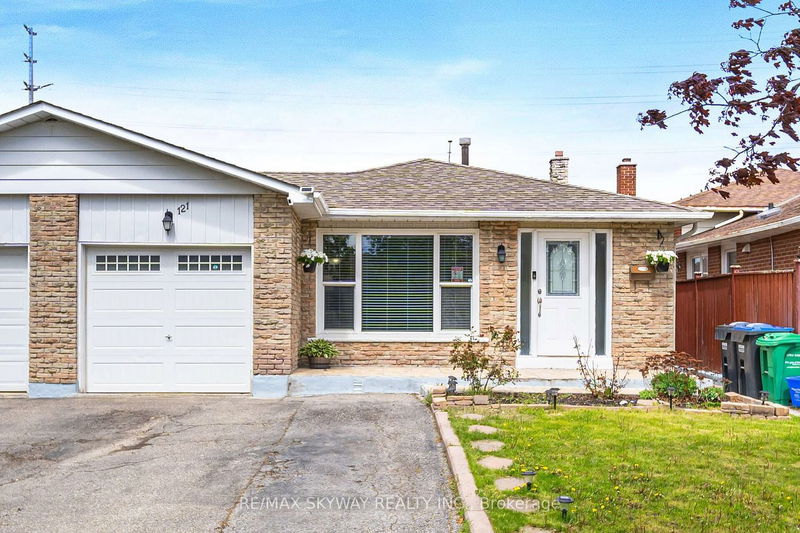 home for sale on 121 Manitou Crescent