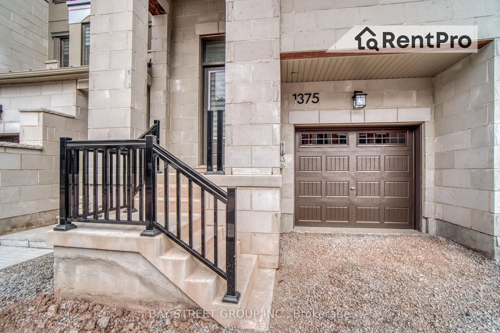 1375 Kaniv Street - Photo 3