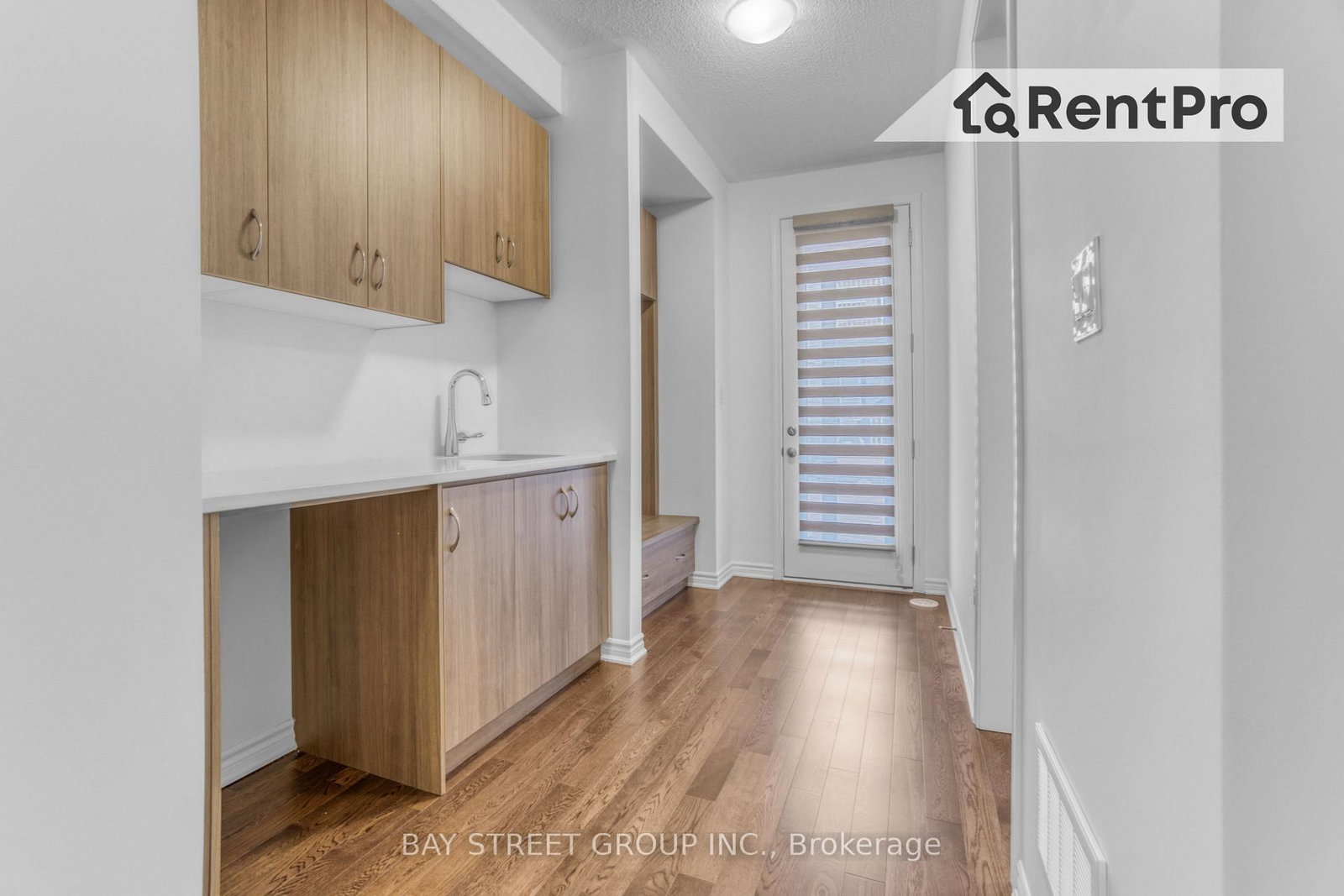 1375 Kaniv Street - Photo 32