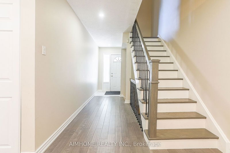 2124 Millway Gate  Mississauga, L5L 1R3 | Image 2