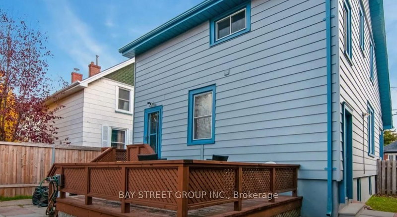 Upper - 92 Nelson St W, Brampton, L6X 1W2 | Image 3