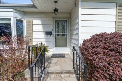 1063 Joan Drive — photo 3