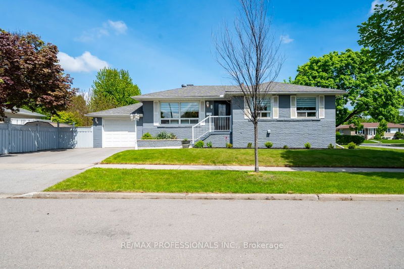 home for sale on 2 Foxcote Crescent
