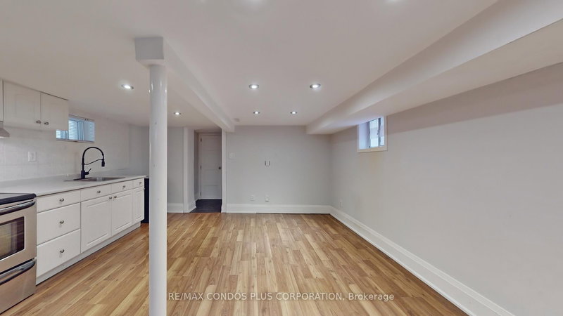 BSMT - 640 Runnymede Rd, Toronto, M6S 3A2 | Image 3