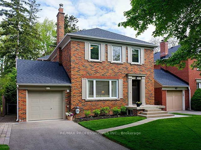 18 Ashton Manor