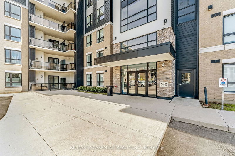 home for sale on 101-640 Sauve Street