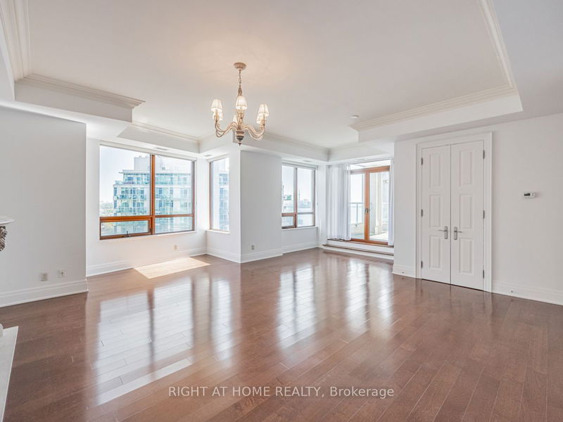  Lph19 - 2095 Lake Shore Blvd W Toronto, M8V 4G4 | Image 21