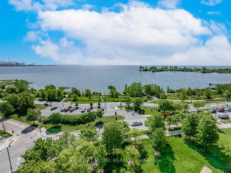  Lph19 - 2095 Lake Shore Blvd W Toronto, M8V 4G4 | Image 39