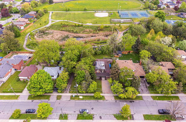248 Rustic Road